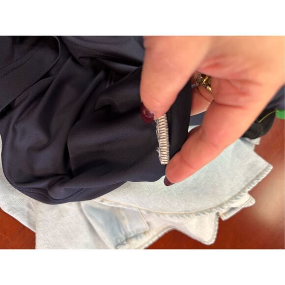 J. Lindeberg Navy Regular Fit Golf Polo Shirt sz L EUC - Picture 7 of 7